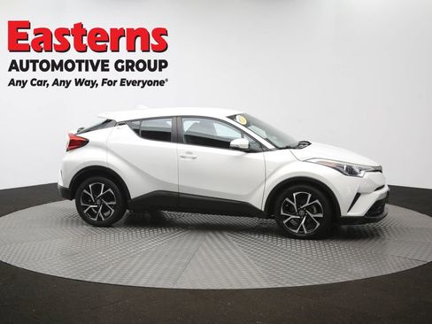 Used 2018 Toyota C-HR XLE FWD image 46