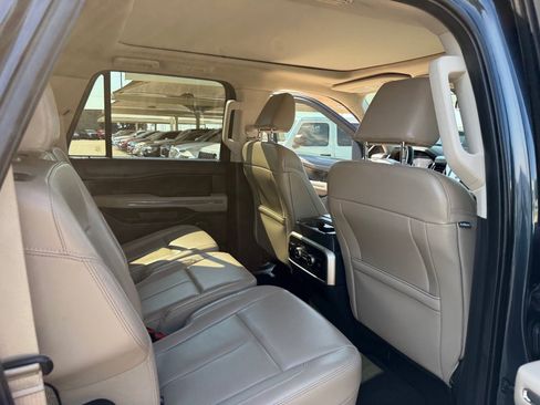 Used 2024 Ford Expedition Max XLT RWD image 18