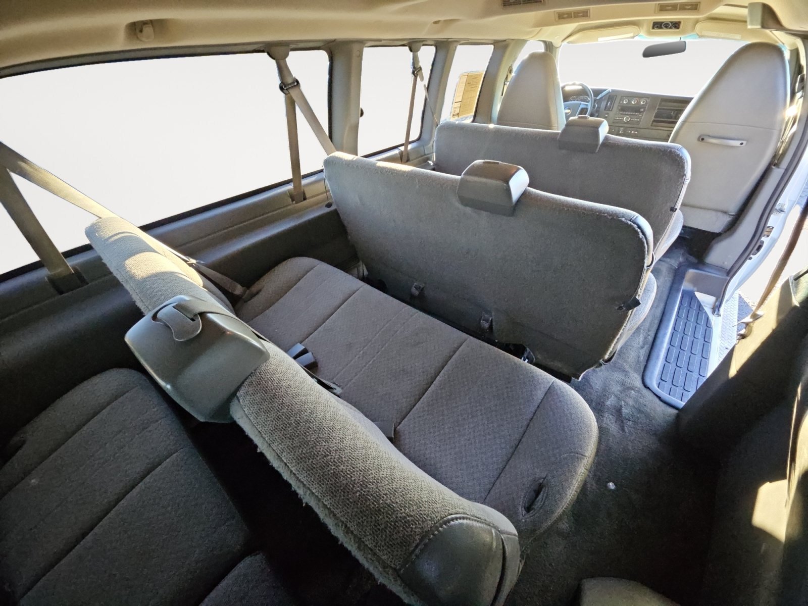 Used 2014 Chevrolet Express 3500 LT w/ LT Preferred Equipment Group RWD image 15