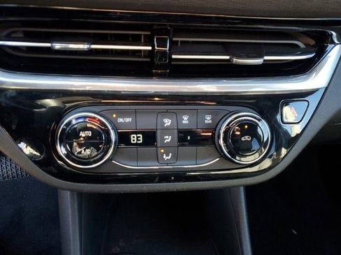 Used 2024 Buick Envista Sport Touring image 25