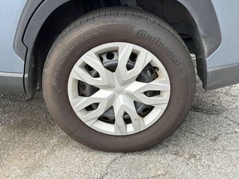 Used 2026 Toyota Corolla Cross L FWD image 17