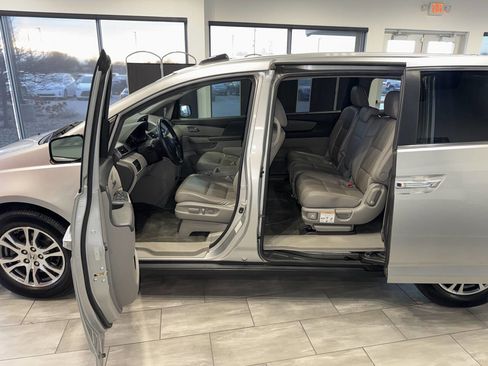 Used 2011 Honda Odyssey EX-L image 21