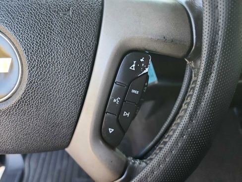 Used 2007 Chevrolet Silverado 1500 LT w/ 1LT Convenience Package image 16