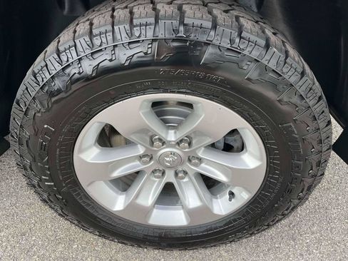 Used 2021 RAM 1500 Laramie AWD/4WD image 36