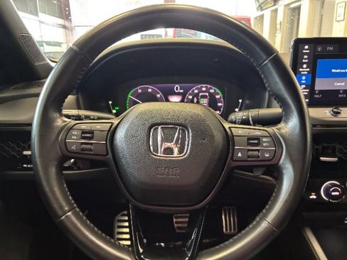 Used 2024 Honda Accord Sport image 17