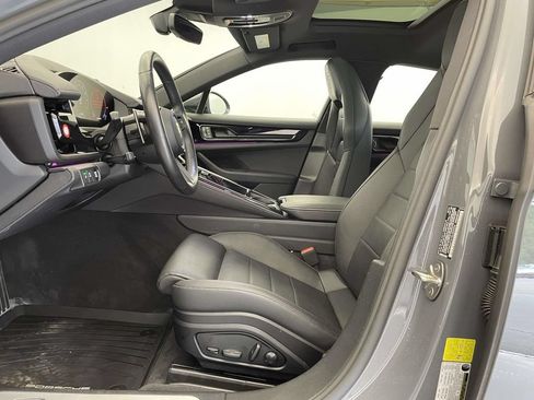 Certified 2025 Porsche Panamera 4 AWD/4WD image 5