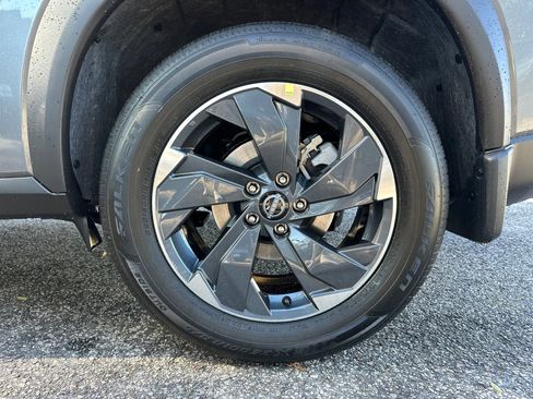 New 2026 Nissan Rogue SV image 20