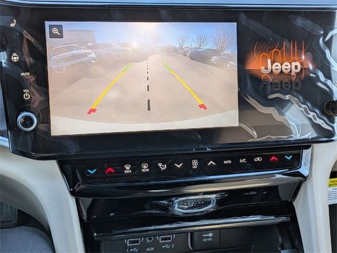 New 2026 Jeep Grand Cherokee Limited image 23