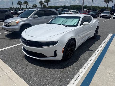 Used 2023 Chevrolet Camaro LT w/ Technology Package RWD image 2