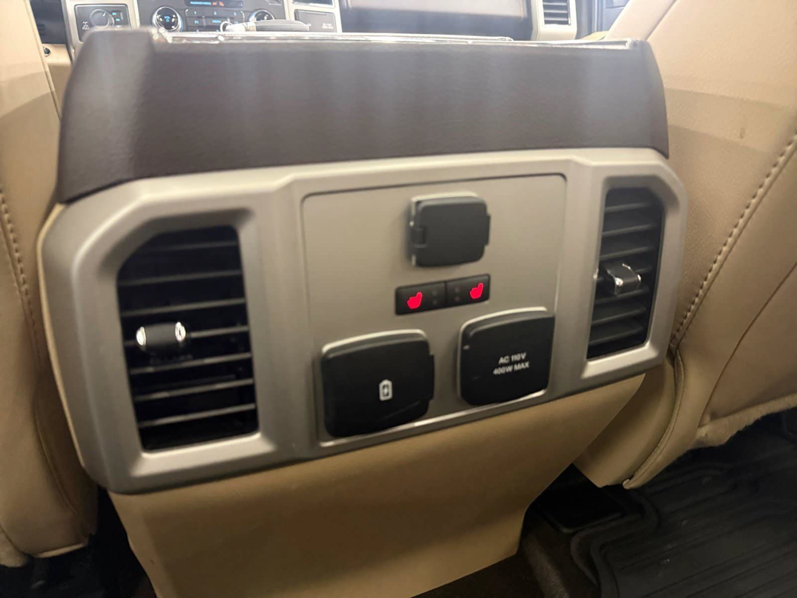 Used 2019 Ford F150 Lariat w/ Equipment Group 502A Luxury AWD/4WD image 22