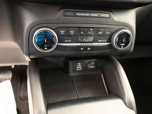 Used 2025 Ford Escape ST-Line AWD/4WD image 12