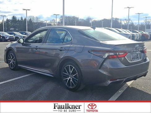 Certified 2023 Toyota Camry SE image 4