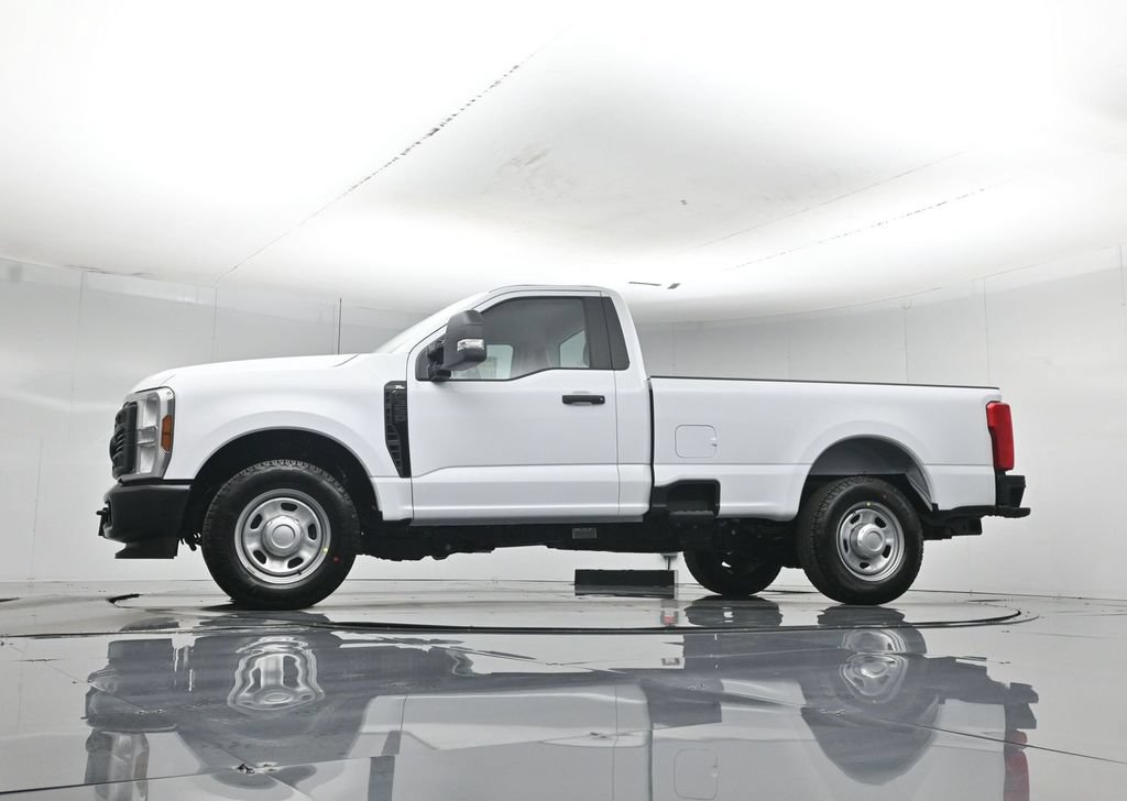 New 2027 Ford F350 XL w/ XL Chrome Package RWD image 46