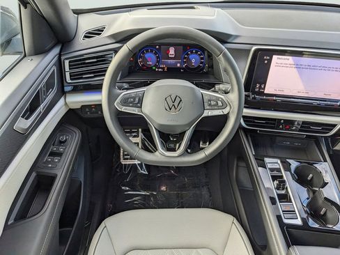New 2026 Volkswagen Atlas Cross Sport SEL Premium R-Line AWD/4WD image 15
