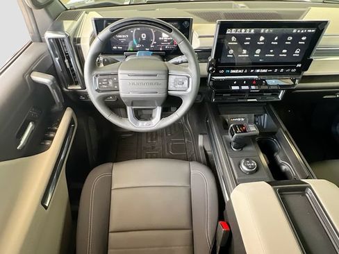 New 2026 GMC Hummer EV SUV AWD/4WD image 16