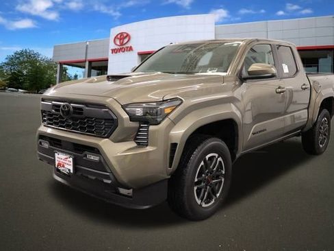 New 2026 Toyota Tacoma TRD Sport image 5