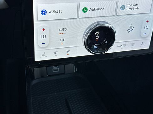 New 2026 Ford Mustang Mach-E Premium image 18