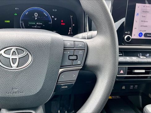 Used 2025 Toyota Camry LE FWD image 12