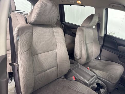 Used 2013 Honda Odyssey EX image 27