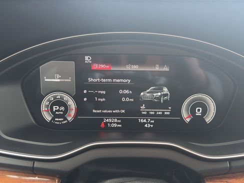 Used 2023 Audi Q5 2.0T Prestige w/ Prestige Package image 25