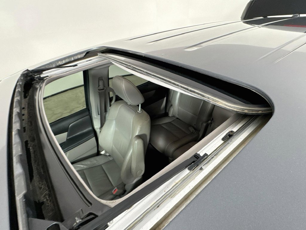 Used 2011 Honda Odyssey Touring image 26