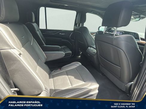 Used 2024 Cadillac Escalade ESV Premium Luxury AWD/4WD image 26