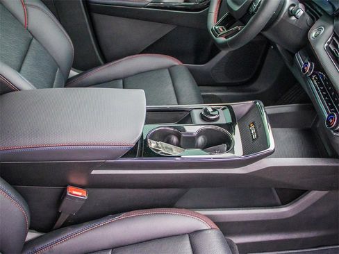 New 2026 Chevrolet Equinox RS w/ Convenience Package III image 22