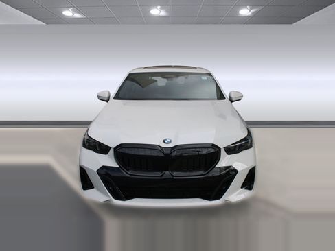 New 2026 BMW 530i w/ M Sport Package image 6