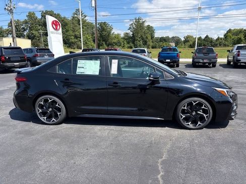 Used 2025 Toyota Corolla FX image 2