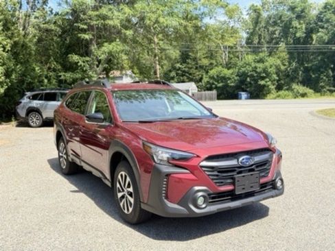 New 2025 Subaru Outback Premium image 3