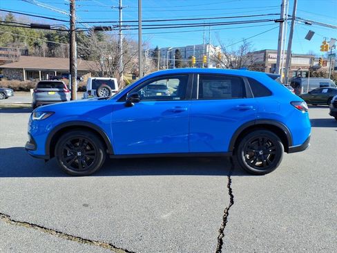 Certified 2026 Honda HR-V Sport image 3