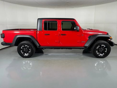 New 2026 Jeep Gladiator Rubicon AWD/4WD image 9