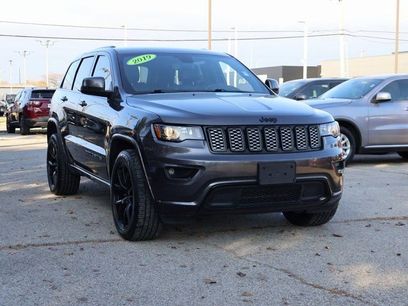 Used 2019 Jeep Grand Cherokee Altitude