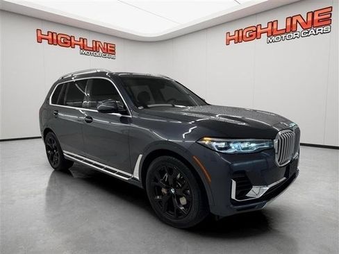 Used 2021 BMW X7 xDrive40i w/ Premium Package 2 AWD/4WD image 3
