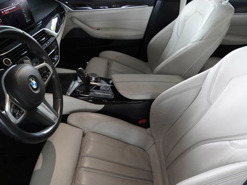 Certified 2023 BMW 540i w/ M Sport Package RWD image 11