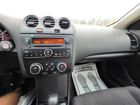 Used 2012 Nissan Altima 2.5 S FWD image 18