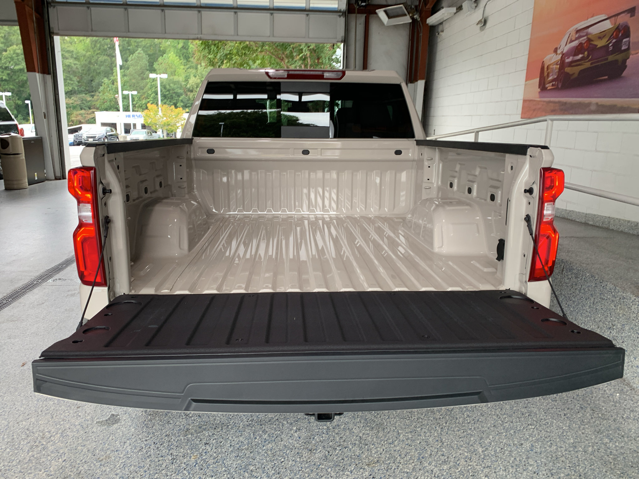 New 2026 Chevrolet Silverado 1500 RST w/ All Star Edition Plus RWD image 9