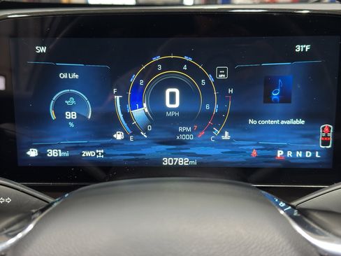 Used 2025 Chevrolet Equinox LT w/ Convenience Package II image 28