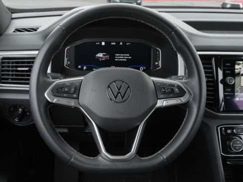 Used 2021 Volkswagen Atlas Cross Sport SEL AWD/4WD image 19