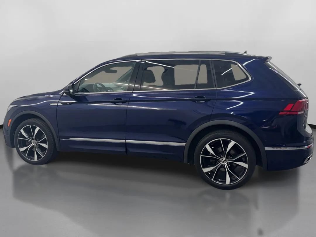 Used 2022 Volkswagen Tiguan SEL R-Line AWD/4WD image 5