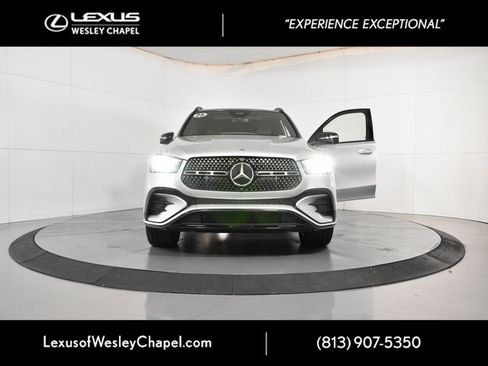 Used 2025 Mercedes-Benz GLE 450 4MATIC image 40