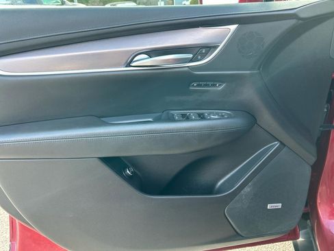 Used 2019 Cadillac XT5 Luxury image 8