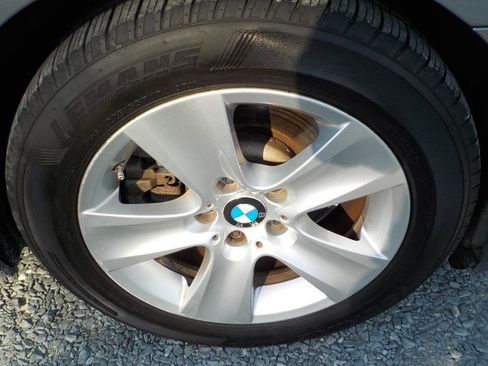 Used 2011 BMW 528i Sedan RWD image 26