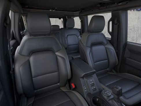 New 2025 Ford Bronco Outer Banks AWD/4WD image 10
