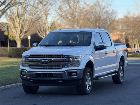 Used 2018 Ford F150 Lariat AWD/4WD image 3