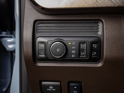 Used 2026 Ford F250 King Ranch w/ Chrome Package image 22