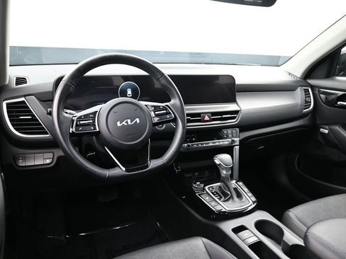 Used 2024 Kia Seltos SX AWD/4WD image 11