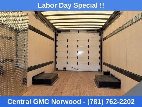 Used 2024 Ford E-350 and Econoline 350 Super Duty w/ Power Windows & Locks Group RWD image 22