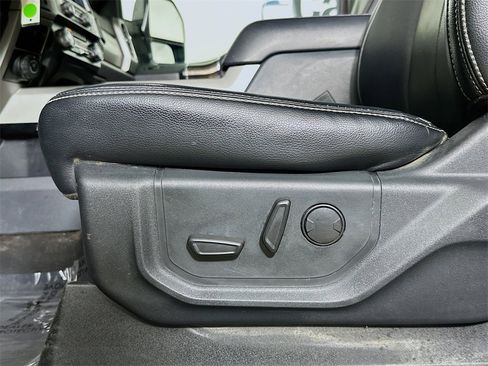 Used 2022 Ford F250 Lariat w/ Lariat Value Package image 23