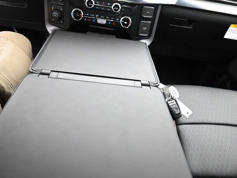 New 2025 Ford F150 Lariat w/ Equipment Group 502A High image 44